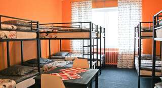 Гостиница АЛЛиС-ХОЛЛ Хостел Екатеринбург Двухъярусная кровать в 12-местном общем номере для мужчин и женщин-6