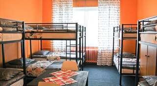 Гостиница АЛЛиС-ХОЛЛ Хостел Екатеринбург Двухъярусная кровать в 12-местном общем номере для мужчин и женщин-2